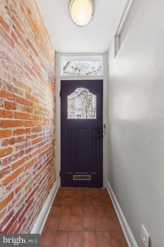 1318 S ALDER ST, Philadelphia, PA 19147