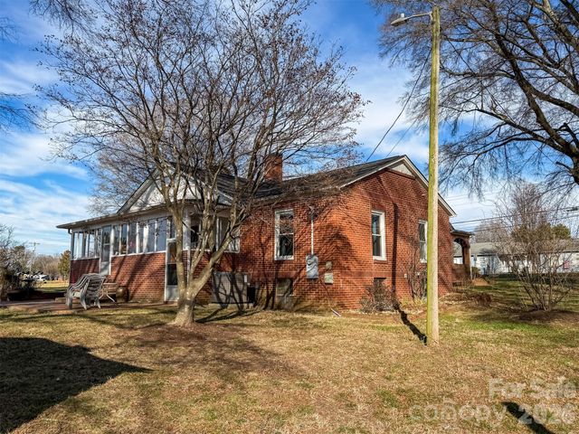 4363 Section House Road, Hickory, NC 28601