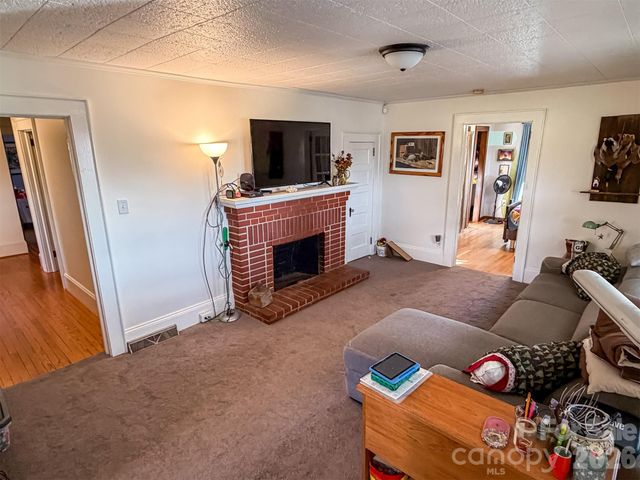 4363 Section House Road, Hickory, NC 28601