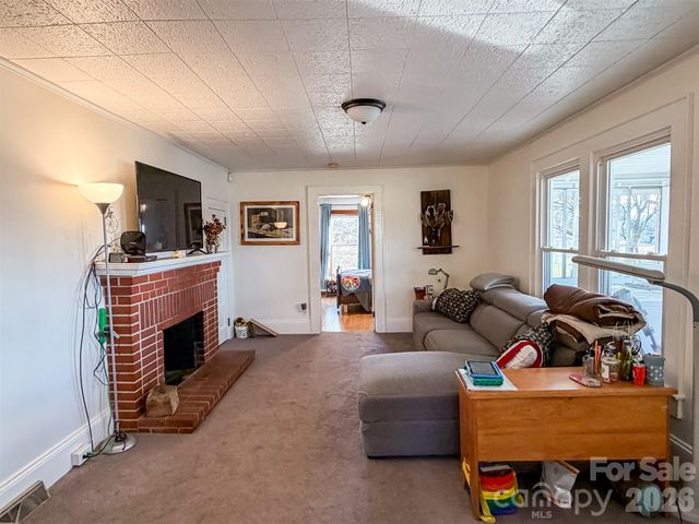 4363 Section House Road, Hickory, NC 28601