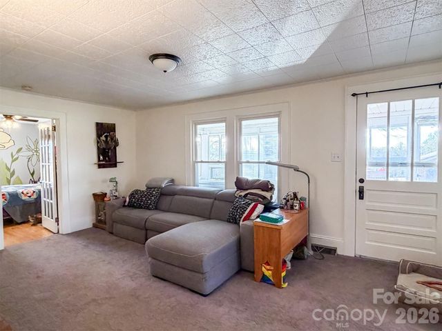 4363 Section House Road, Hickory, NC 28601