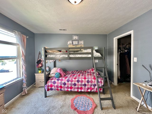 6516 Emerald Crossing Way, Indianapolis, IN 46221