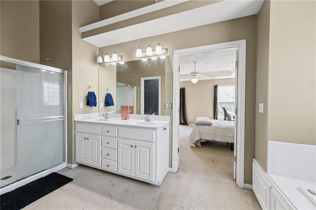 12213 Clubhouse Drive, Kansas City, KS 66109