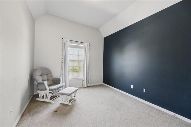 12213 Clubhouse Drive, Kansas City, KS 66109