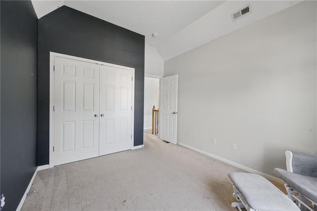 12213 Clubhouse Drive, Kansas City, KS 66109