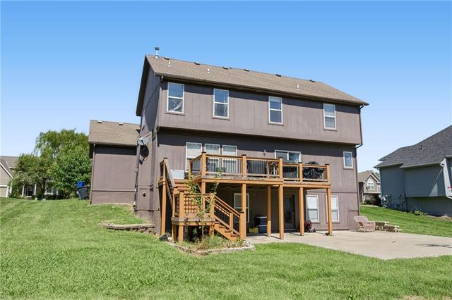 12213 Clubhouse Drive, Kansas City, KS 66109