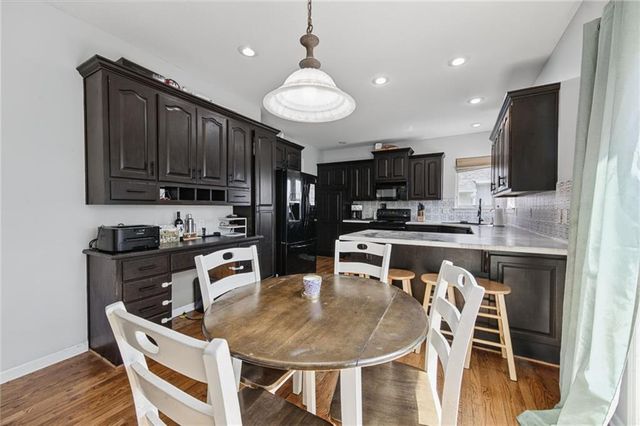 12213 Clubhouse Drive, Kansas City, KS 66109