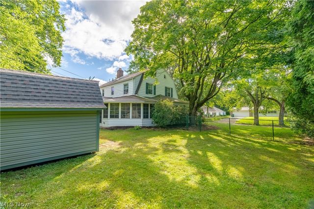 1827 Coventry Road NE, Massillon, OH 44646