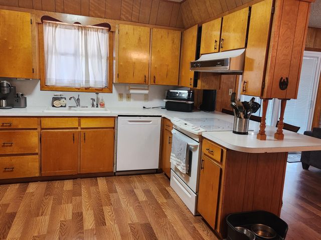 301 E 20th Street, Littlefield, TX 79339