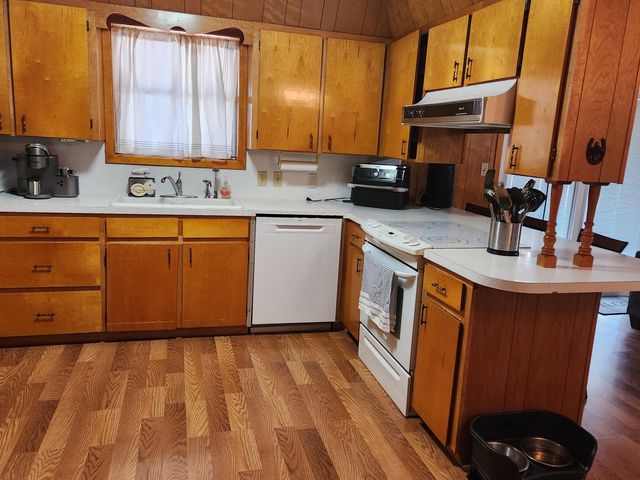 301 E 20th Street, Littlefield, TX 79339