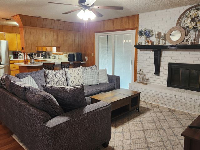 301 E 20th Street, Littlefield, TX 79339