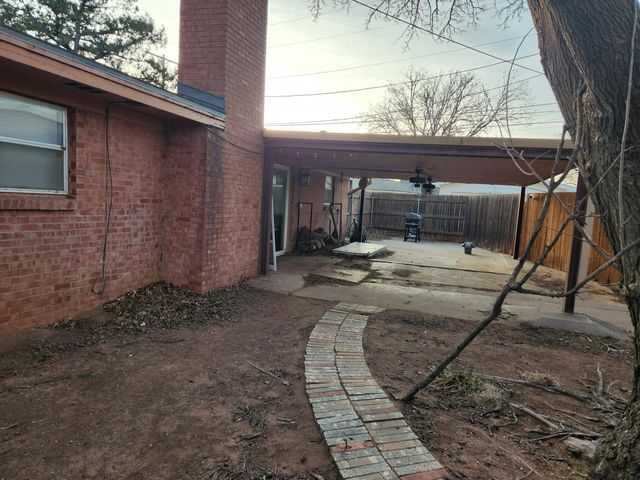 301 E 20th Street, Littlefield, TX 79339