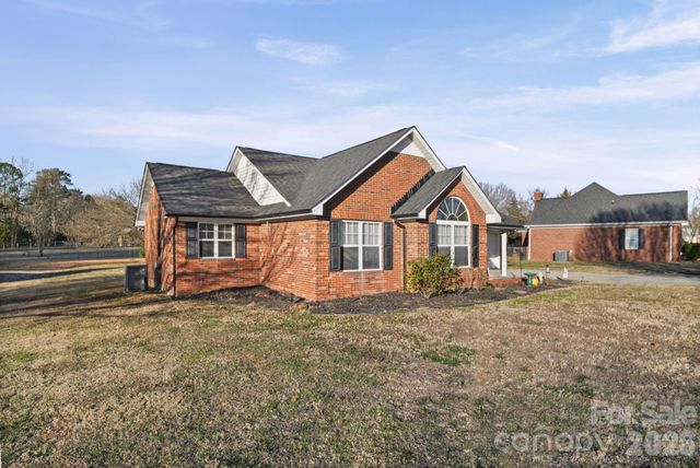 4405 Poxon Lane, Monroe, NC 28110