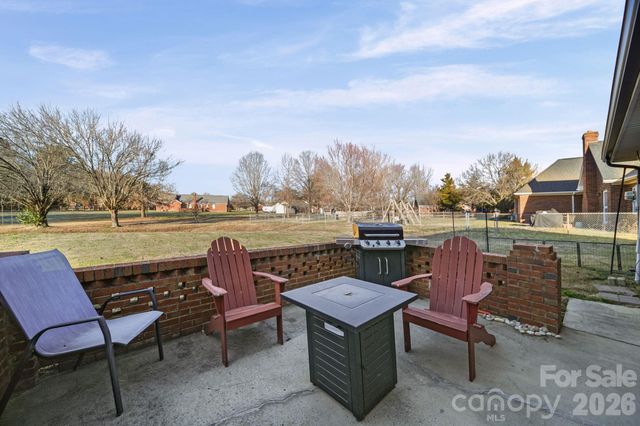 4405 Poxon Lane, Monroe, NC 28110