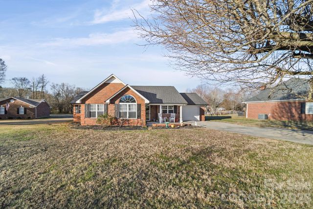 4405 Poxon Lane, Monroe, NC 28110