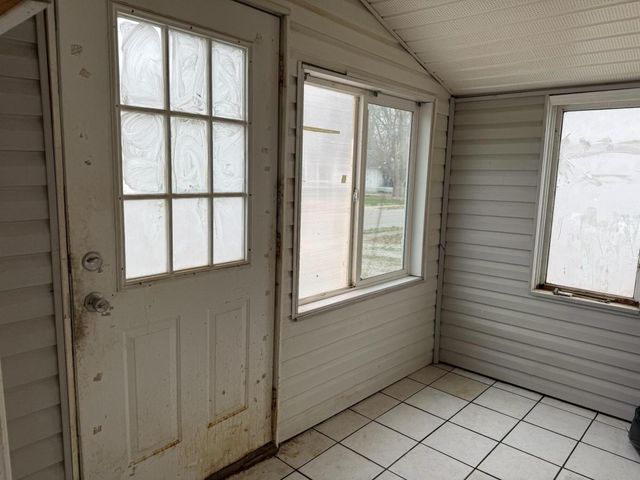 1339 N Concord Avenue, Springfield, MO 65802