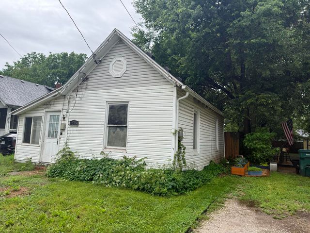 1339 N Concord Avenue, Springfield, MO 65802