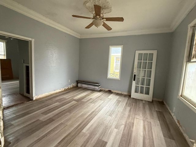 1339 N Concord Avenue, Springfield, MO 65802