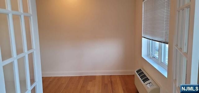 411 E Brinkerhoff Avenue 204, Palisades Park, NJ 07650