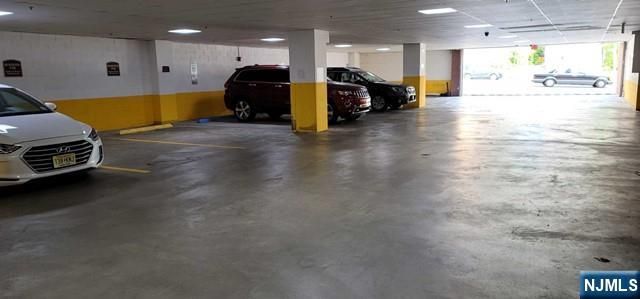 411 E Brinkerhoff Avenue 204, Palisades Park, NJ 07650