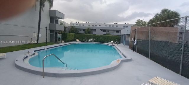 140 NW 87th Ave G214, Miami, FL 33172