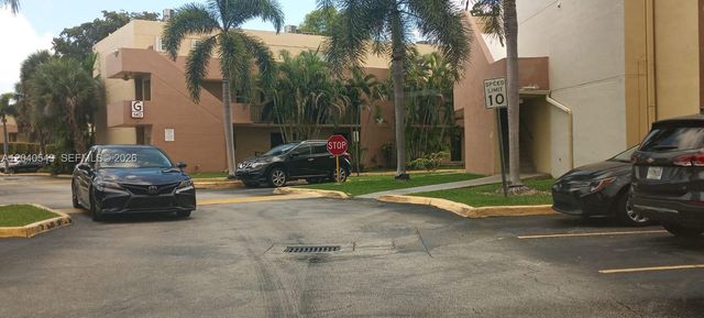 140 NW 87th Ave G214, Miami, FL 33172