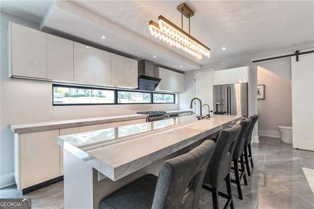 1653 Wayland Circle NE, Brookhaven, GA 30319