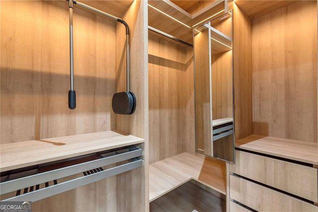 1653 Wayland Circle NE, Brookhaven, GA 30319