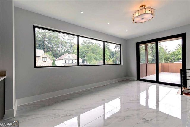 1653 Wayland Circle NE, Brookhaven, GA 30319