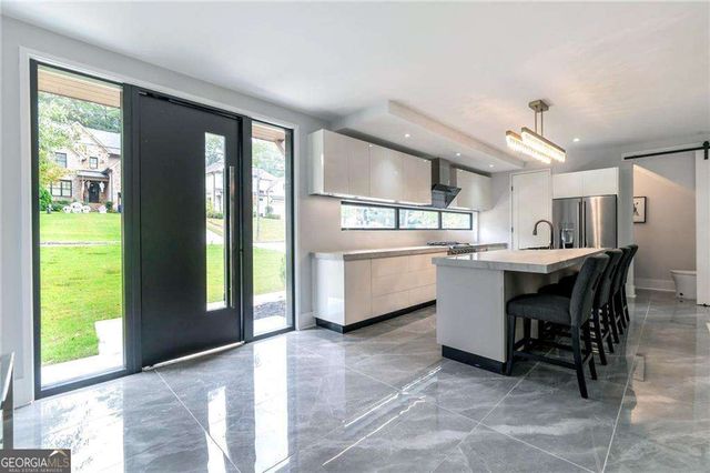 1653 Wayland Circle NE, Brookhaven, GA 30319