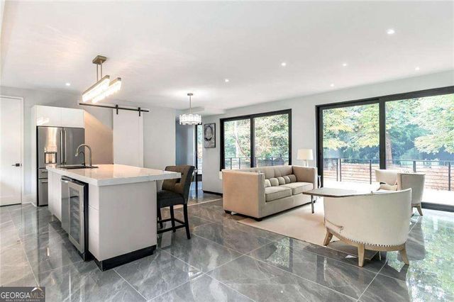 1653 Wayland Circle NE, Brookhaven, GA 30319