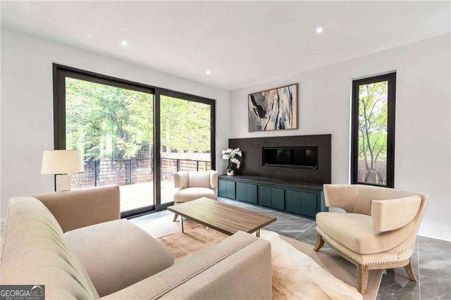 1653 Wayland Circle NE, Brookhaven, GA 30319