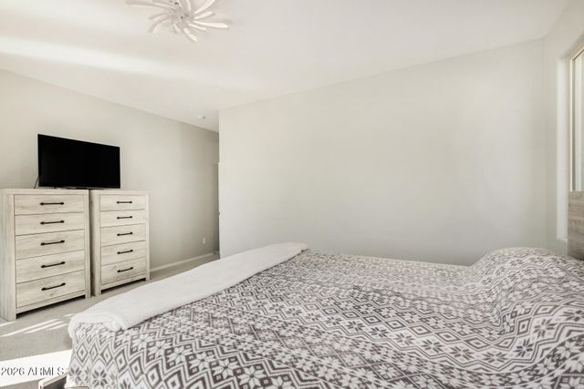 18275 W CEDARWOOD Lane, Goodyear, AZ 85338