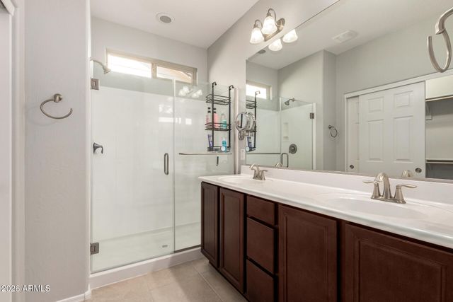 18275 W CEDARWOOD Lane, Goodyear, AZ 85338