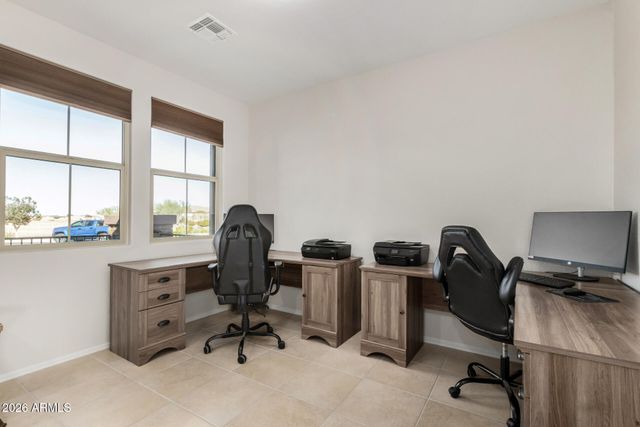 18275 W CEDARWOOD Lane, Goodyear, AZ 85338