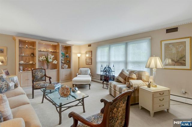 56 O Shaughnessy Lane, Closter, NJ 07624