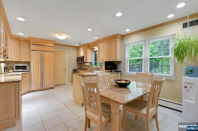 56 O Shaughnessy Lane, Closter, NJ 07624