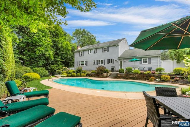 56 O Shaughnessy Lane, Closter, NJ 07624