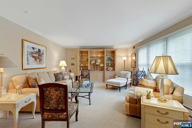 56 O Shaughnessy Lane, Closter, NJ 07624