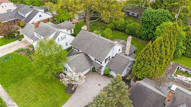 23706 Wimbledon Road, Shaker Heights, OH 44122
