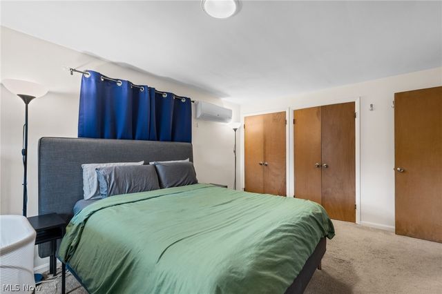 23706 Wimbledon Road, Shaker Heights, OH 44122