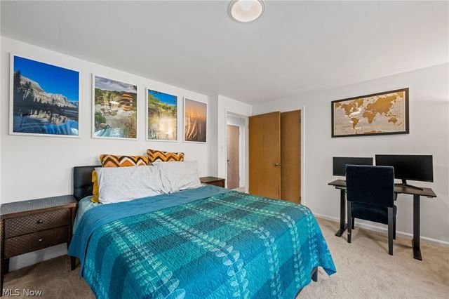 23706 Wimbledon Road, Shaker Heights, OH 44122