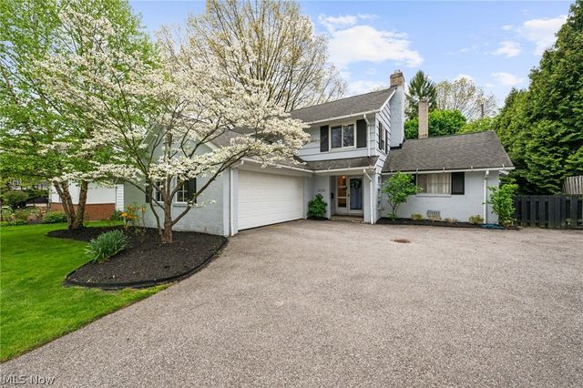 23706 Wimbledon Road, Shaker Heights, OH 44122