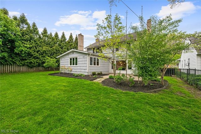 23706 Wimbledon Road, Shaker Heights, OH 44122