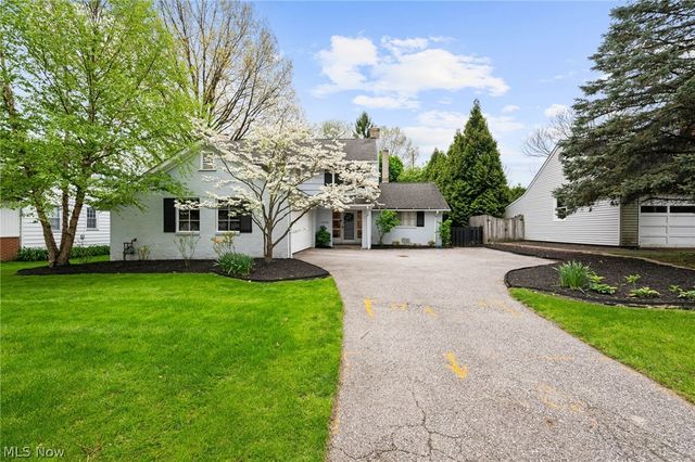 23706 Wimbledon Road, Shaker Heights, OH 44122