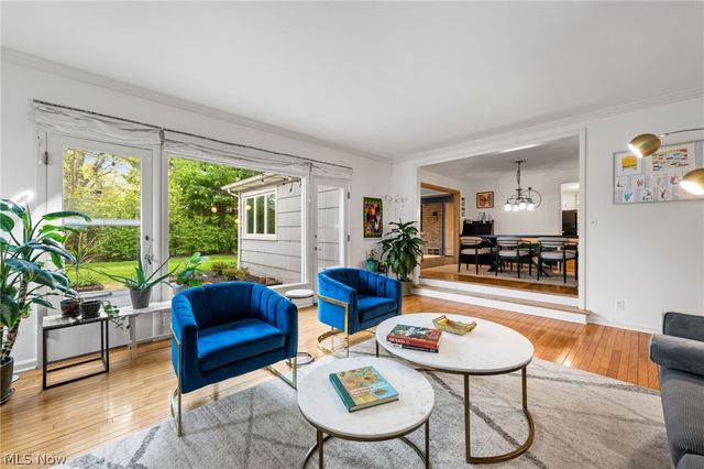 23706 Wimbledon Road, Shaker Heights, OH 44122