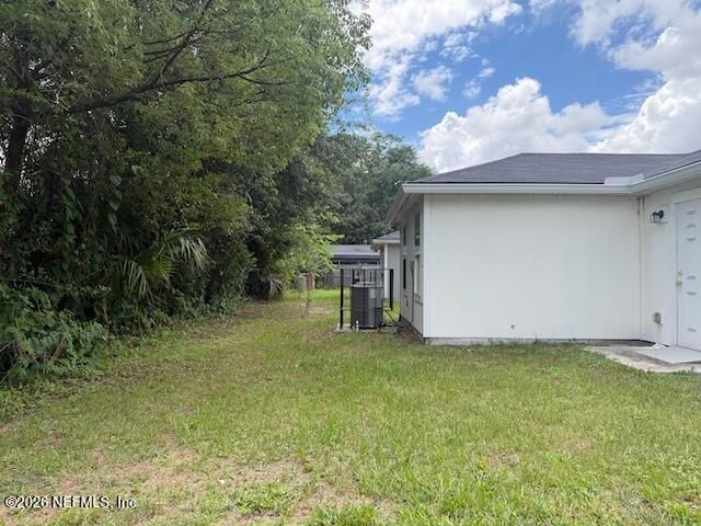 2142 MC QUADE Street, Jacksonville, FL 32209