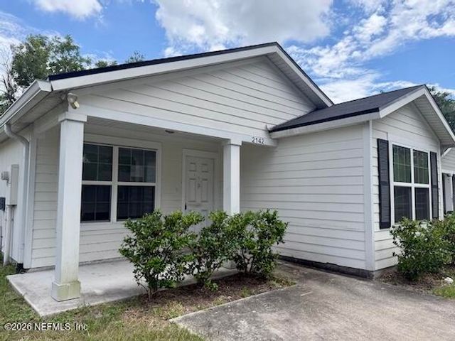 2142 MC QUADE Street, Jacksonville, FL 32209