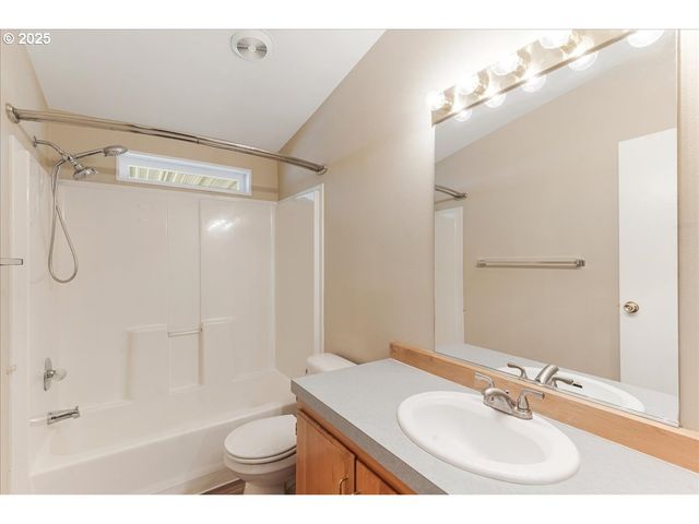 369 GUN CLUB Rd 70, Woodland, WA 98674