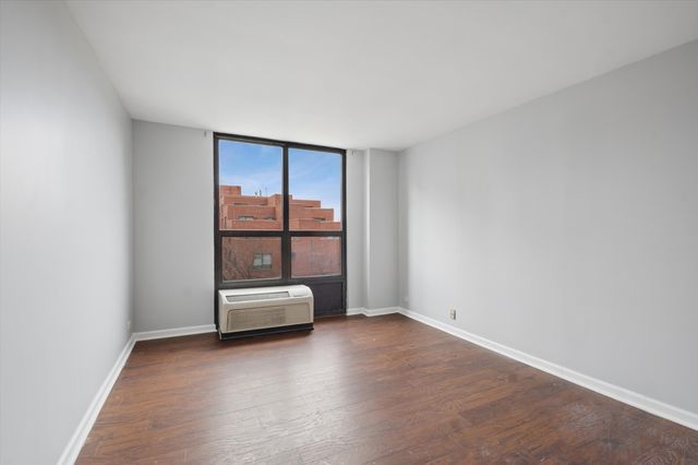 901 S Plymouth Court 202, Chicago, IL 60605